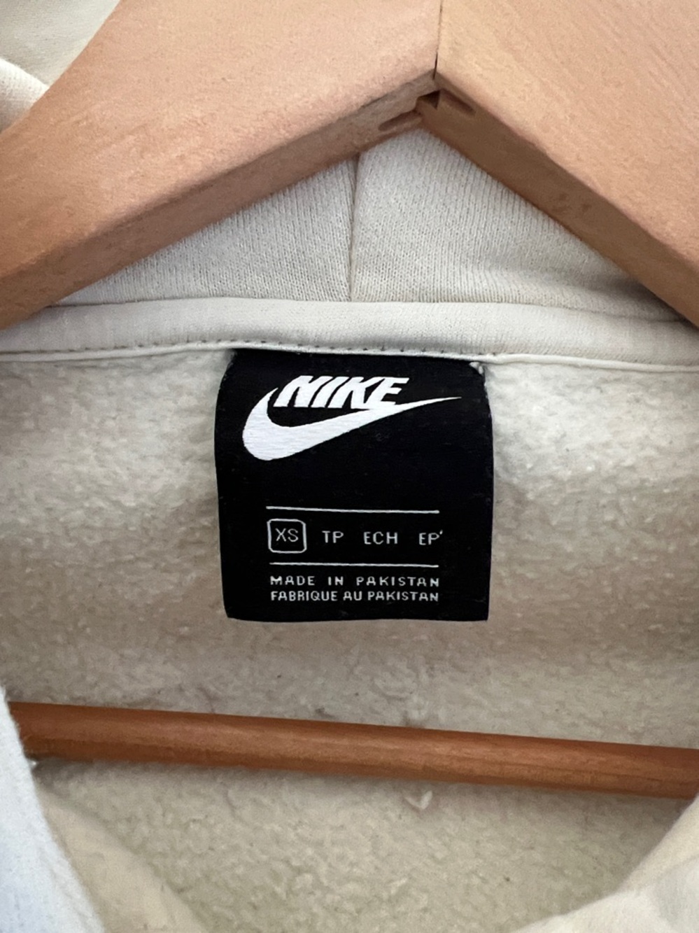 NIKE SPORTSWEAR FLEECE HOODIE, Coconut Milk/White, XS - Picture 4 of 7
